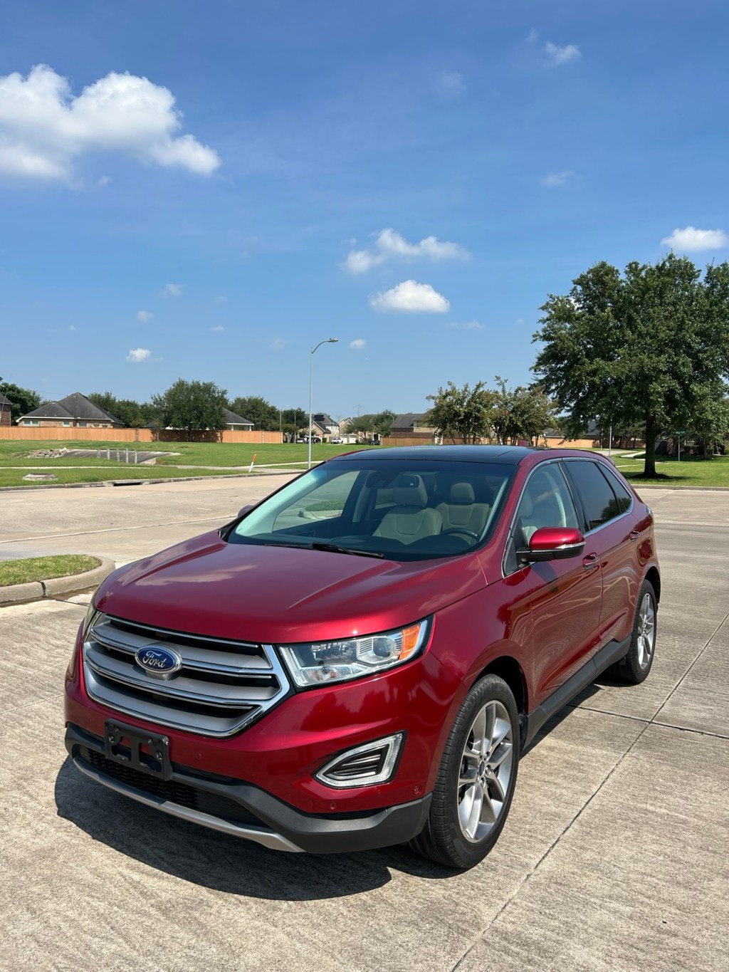 2016 Ford Edge SUV&nbsp;$15,000